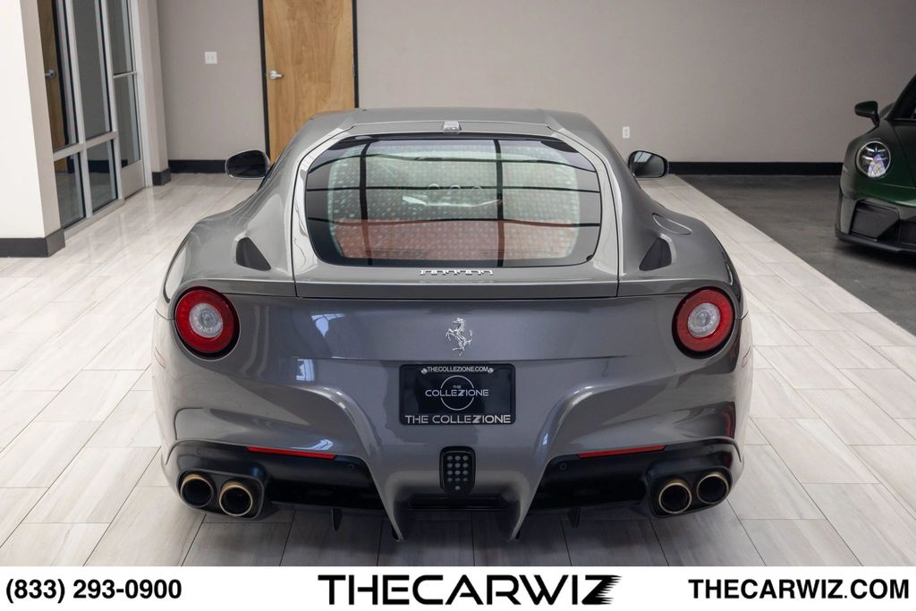 2016 Ferrari F12