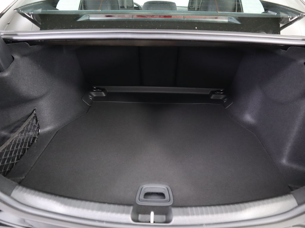 Thumbnail: 2025 Mercedes-Benz C-Class - 30