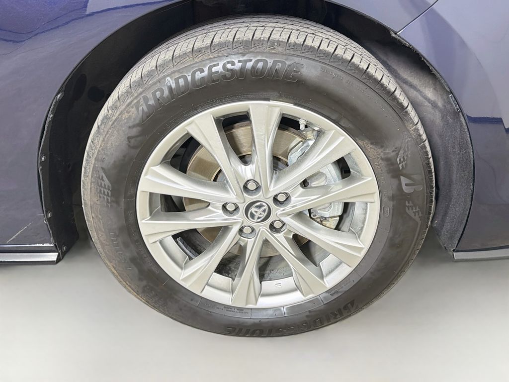 Used 2021 Toyota Sienna Van