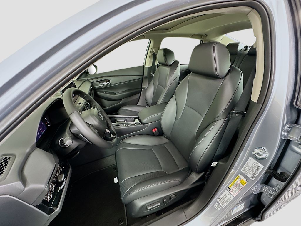 Thumbnail: 2025 Honda Accord - 15