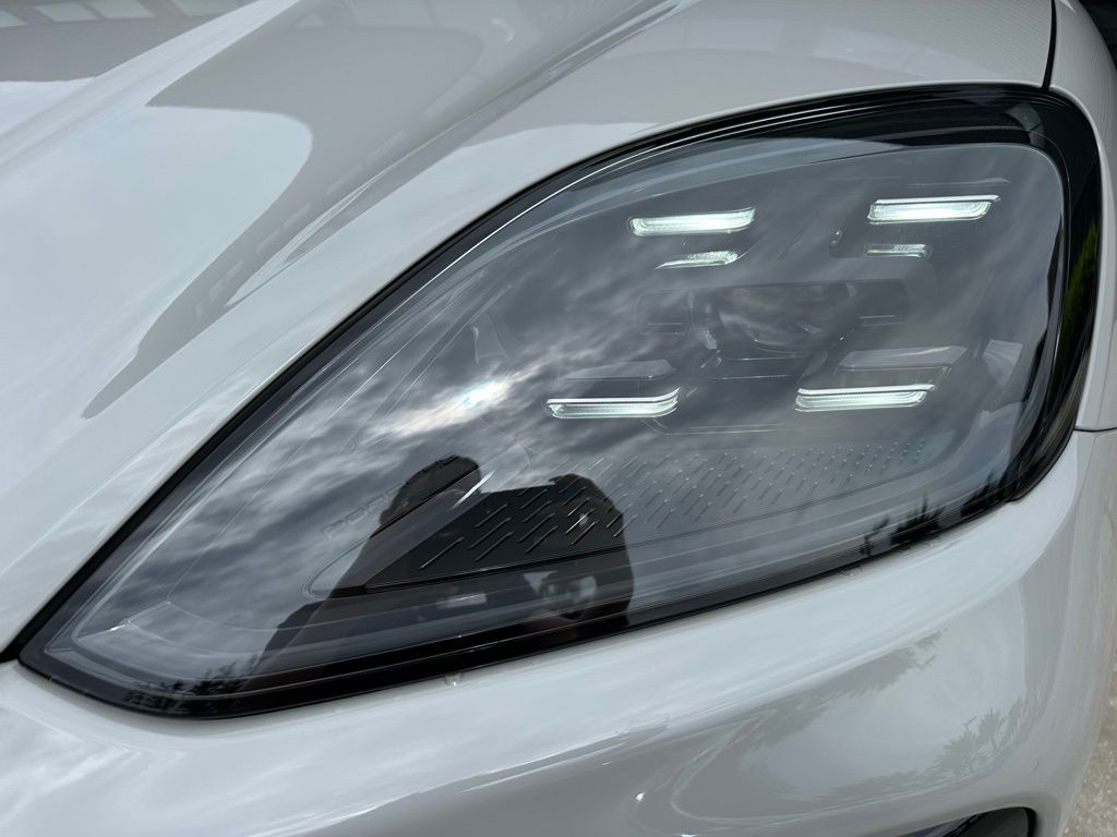 Thumbnail: 2024 Porsche Cayenne - 8