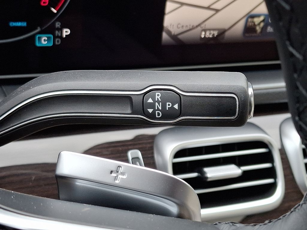 Thumbnail: 2026 Mercedes-Benz GLE - 11