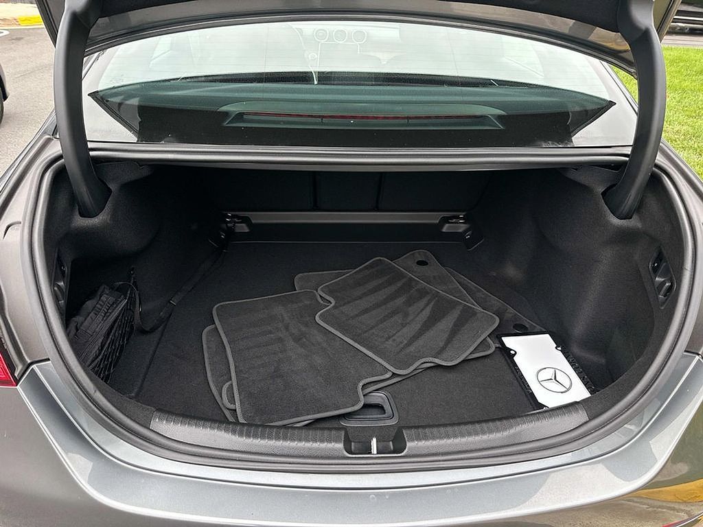 Thumbnail: 2024 Mercedes-Benz C-Class - 27