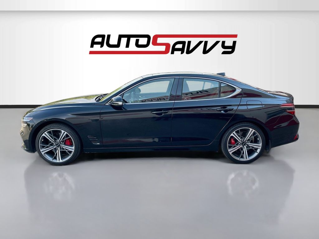 Used 2025 Black Genesis 2.5T image 4
