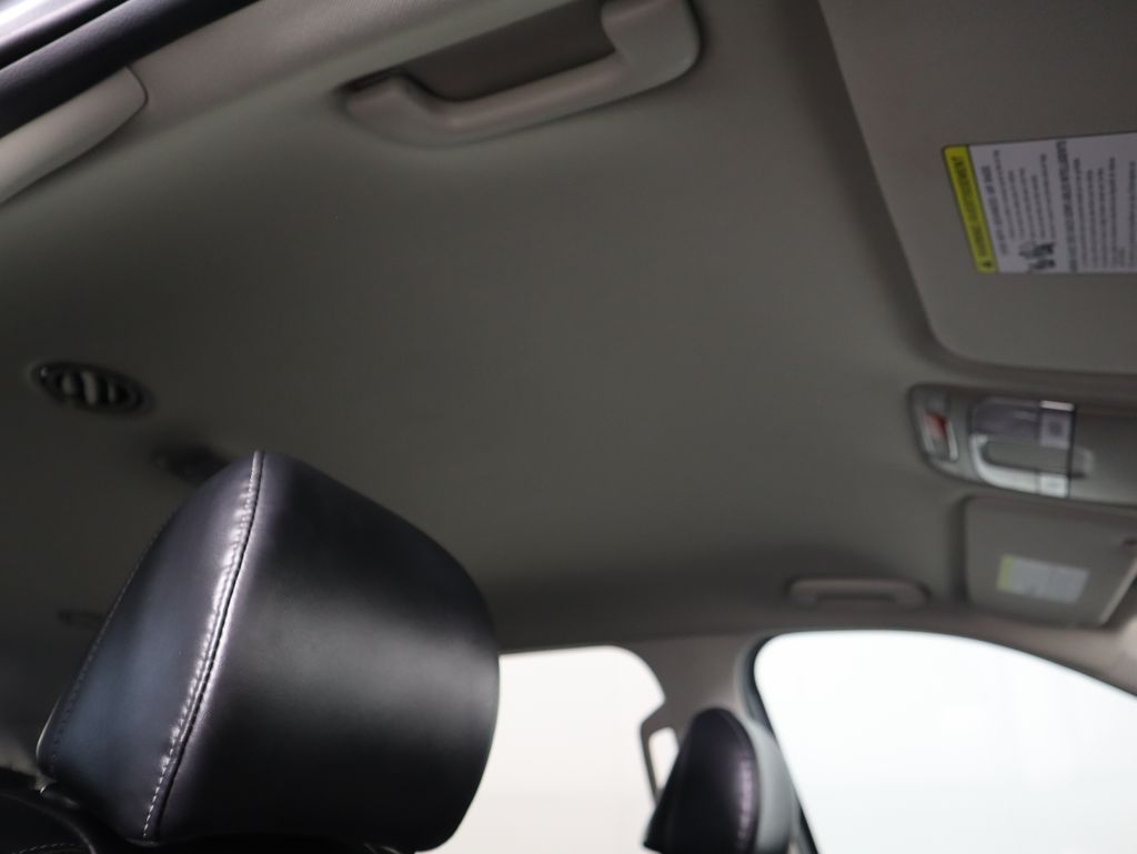 Thumbnail: 2024 Kia Telluride - 19