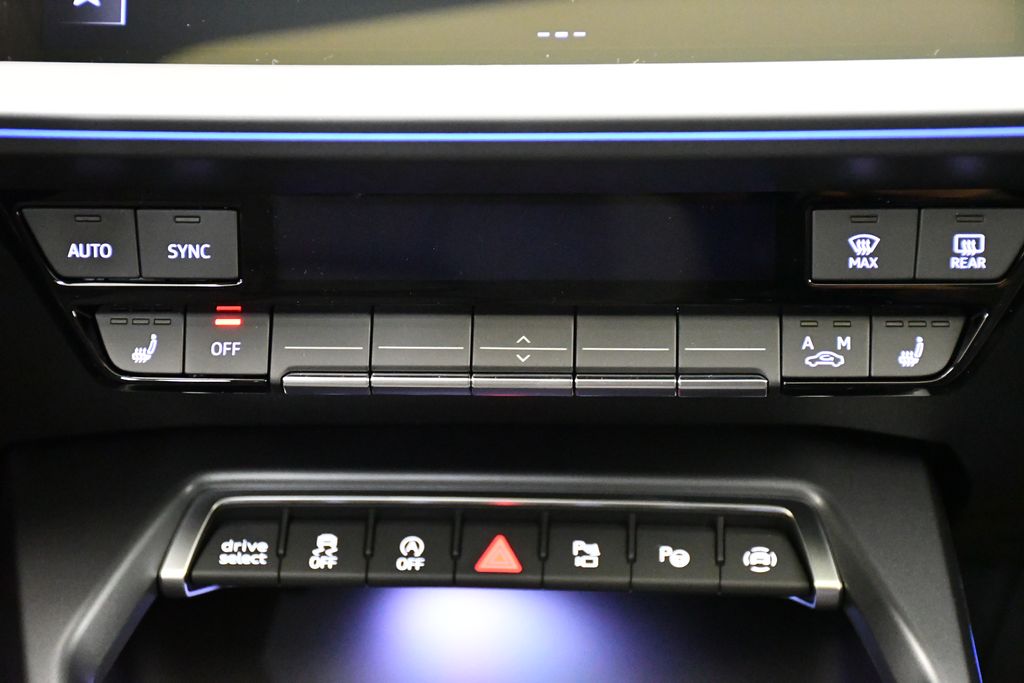 2025 Audi A3  28