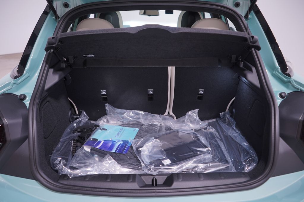 Thumbnail: 2026 MINI Cooper - 19