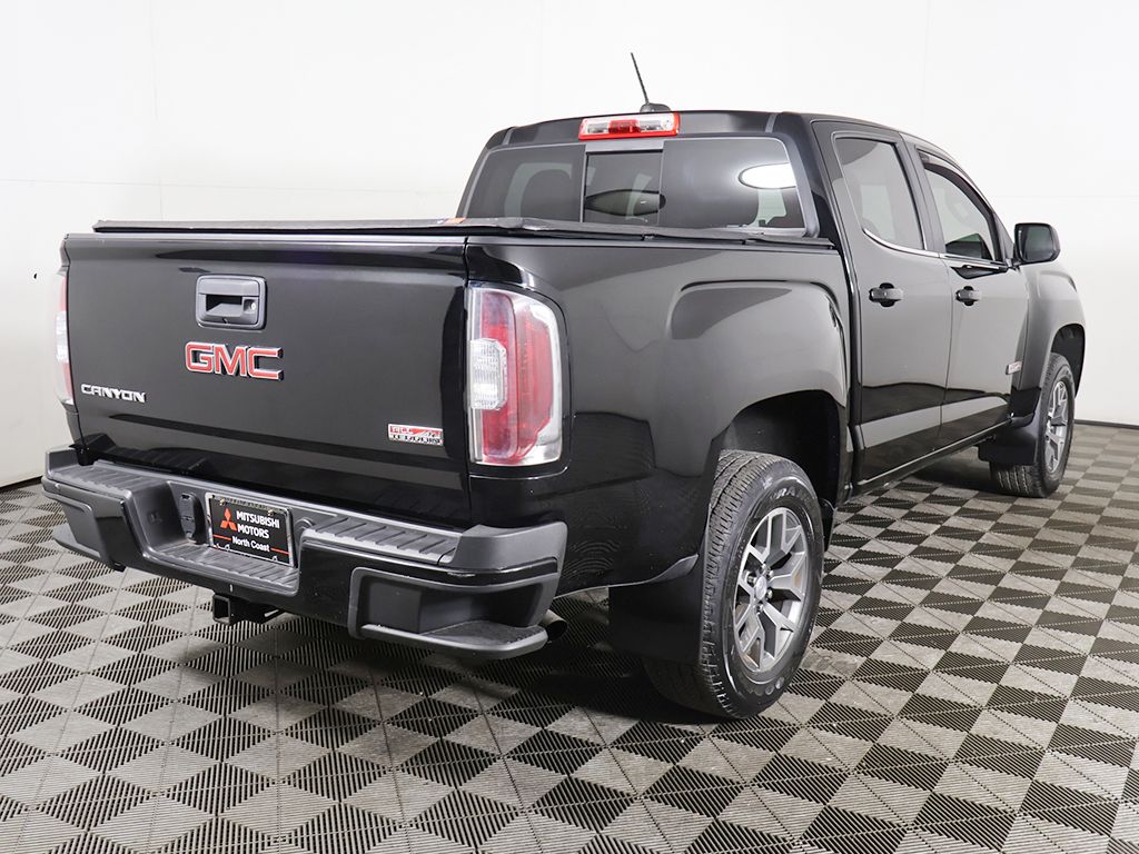 Used 2016 Black GMC SLE1 image 7