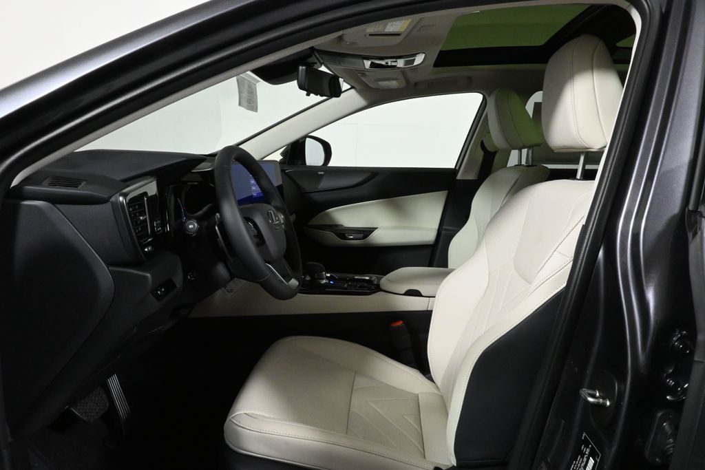 Thumbnail: 2025 Lexus NX - 3