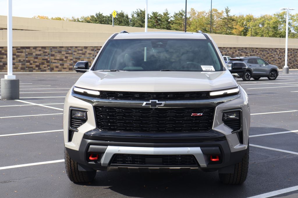 Thumbnail: 2026 Chevrolet Traverse - 2