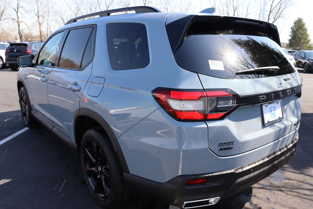 2025 Honda Pilot Black Edition 3