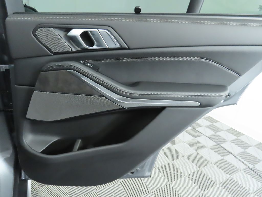 Thumbnail: 2026 BMW X5 - 29