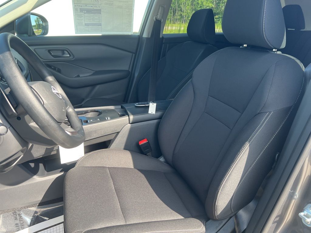 2025 Gun Metallic Nissan Rogue S FWD SUV