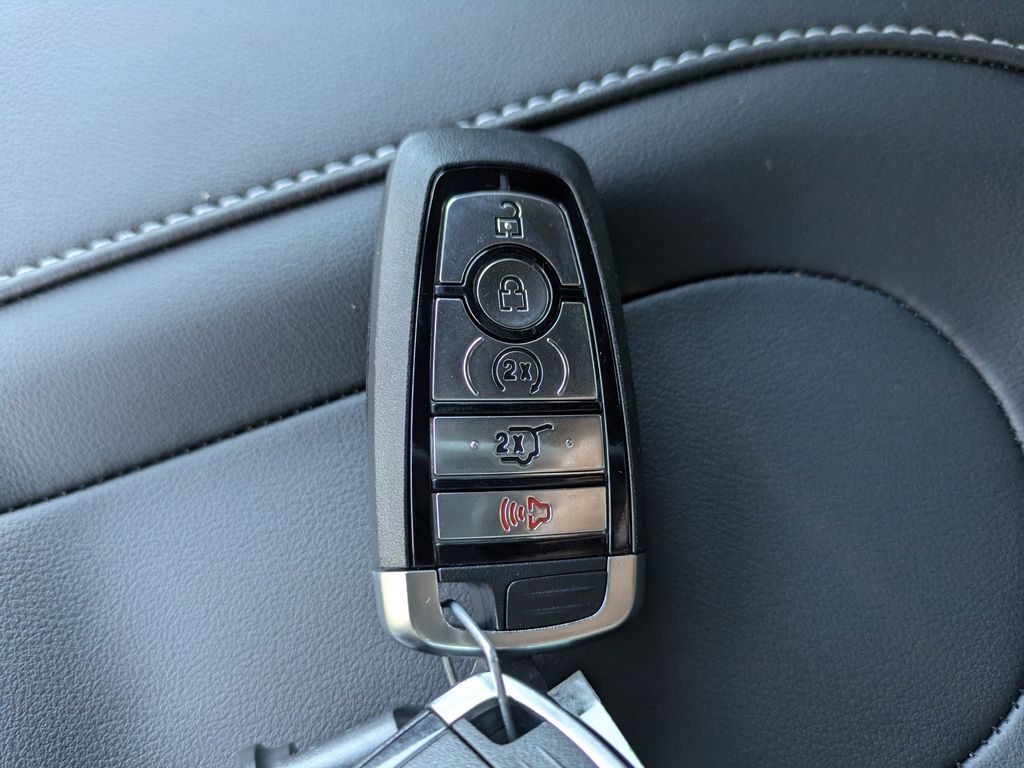 2025 Ford Expedition Platinum MAX