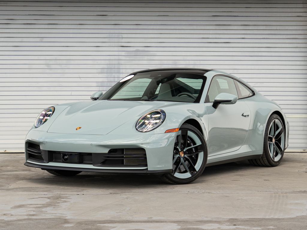 2025 Porsche 911 Carrera S Coupe RWD