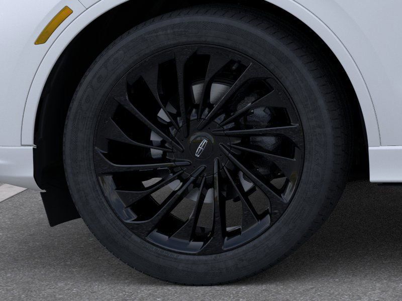 New 2026 White Lincoln Reserve image 19