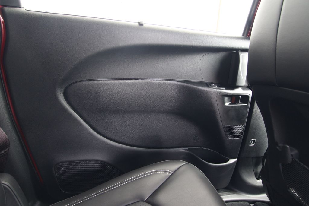 Used 2026 Chrysler Pacifica Van
