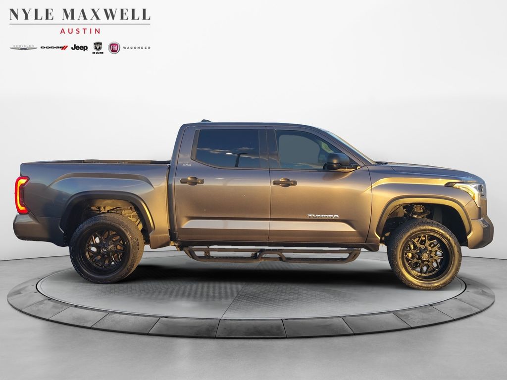 Used Car 2022 Toyota Tundra  Sr5 For Sale Under $40,000 In Austin, Texas