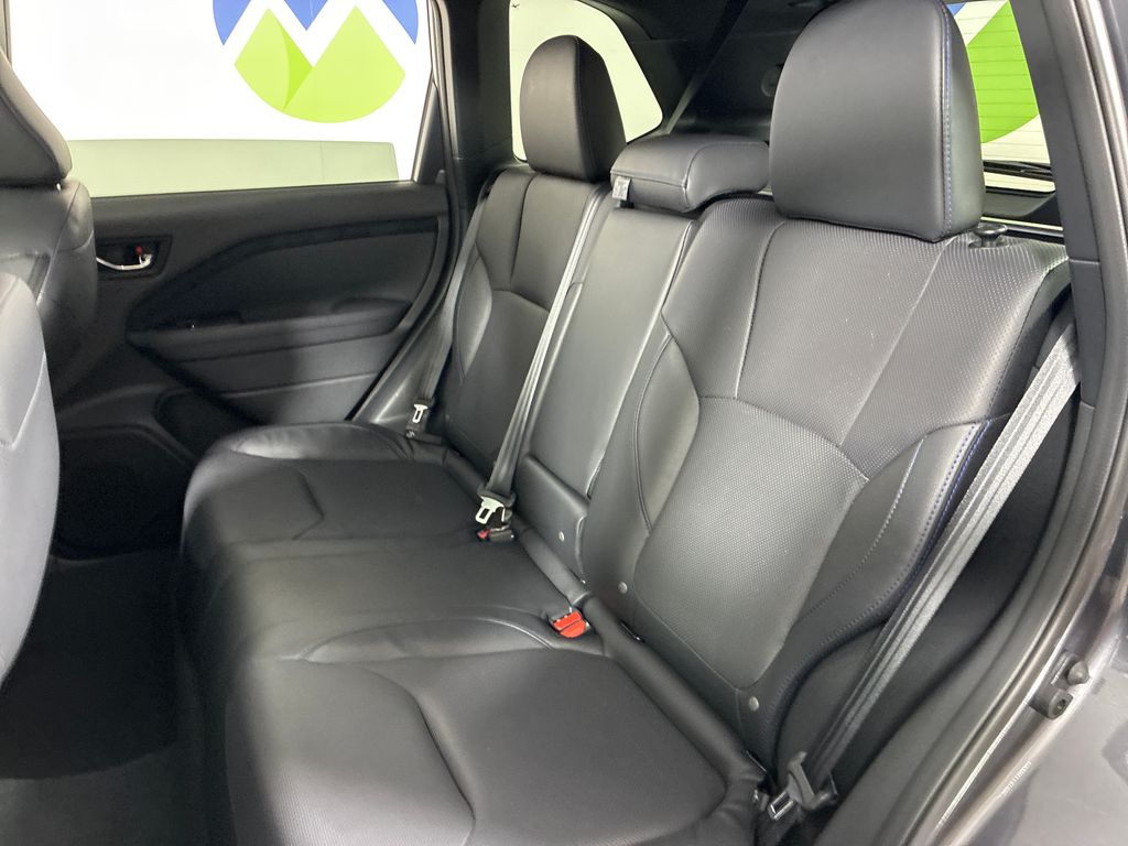 2025 Subaru Forester Limited - Photo 32