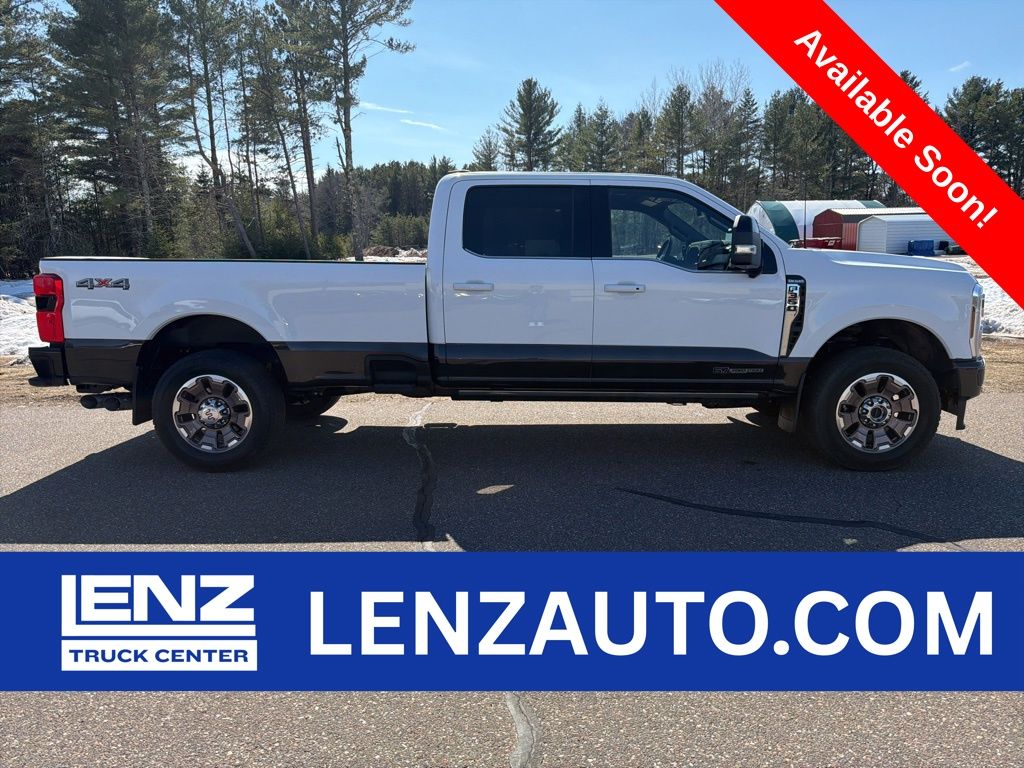Oxford White 2024 Ford F-350 Super Duty King Ranch Crew Cab 4WD Pickup Truck Four-Wheel Drive Automatic