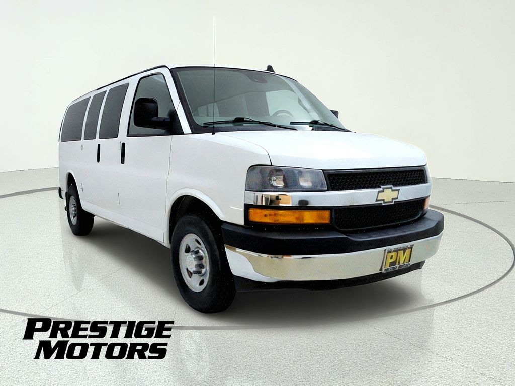 2019 Chevrolet Express 2500 LT RWD