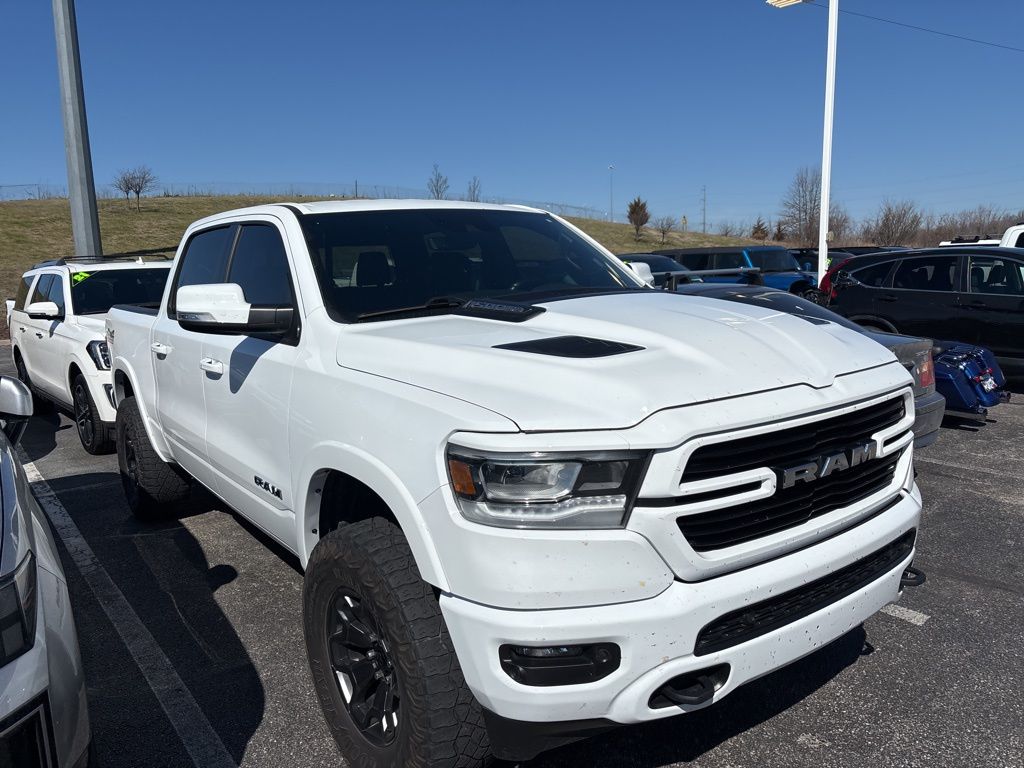 2022 RAM 1500 Laramie Crew Cab 4WD