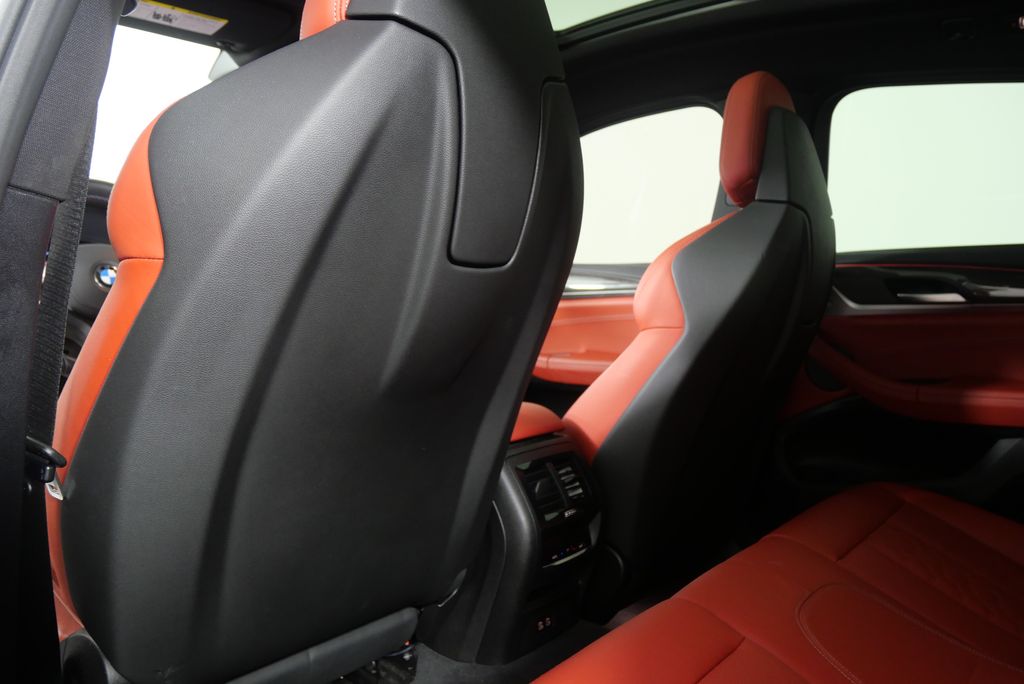 2024 BMW X4 M 16