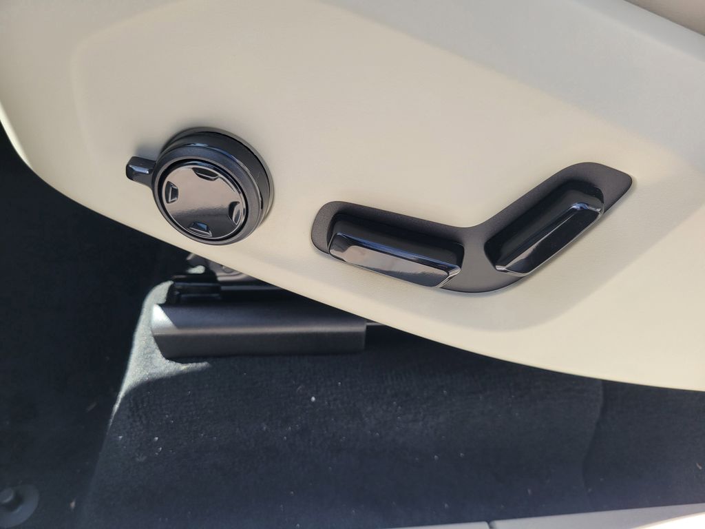 new 2026 Volvo XC90 car, priced at $72,155