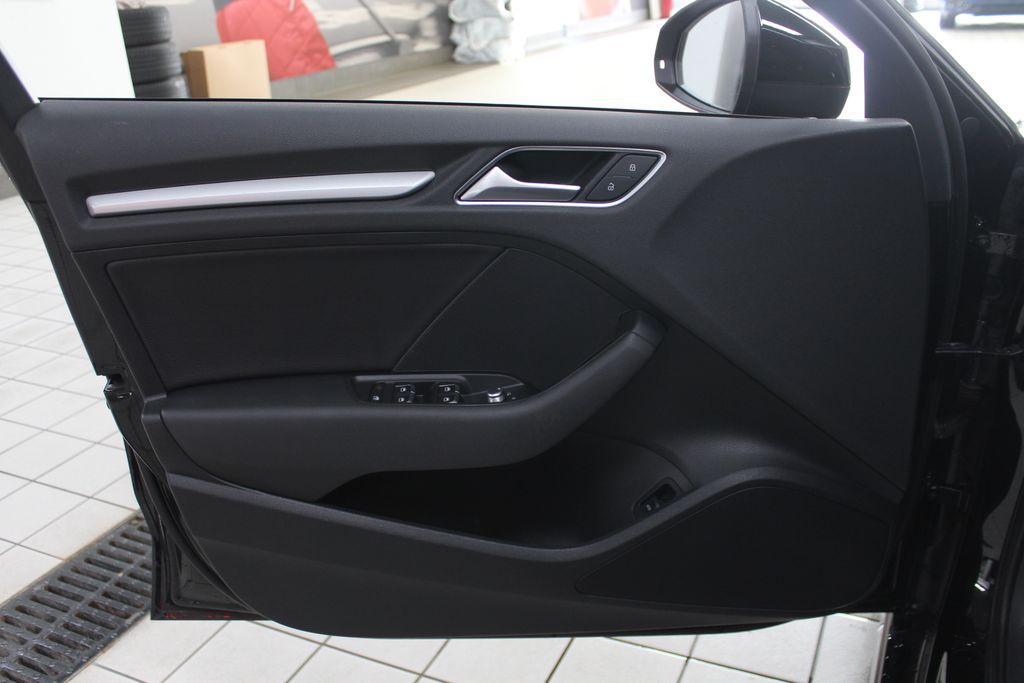 Thumbnail: 2016 Audi A3 - 13