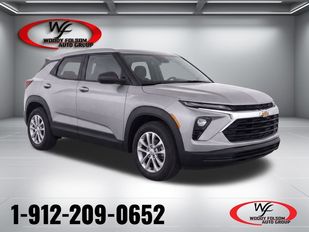 Sterling Gray Metallic 2025 Chevrolet Trailblazer SUV / Crossover Front-Wheel Drive Continuously Variable Transmission
