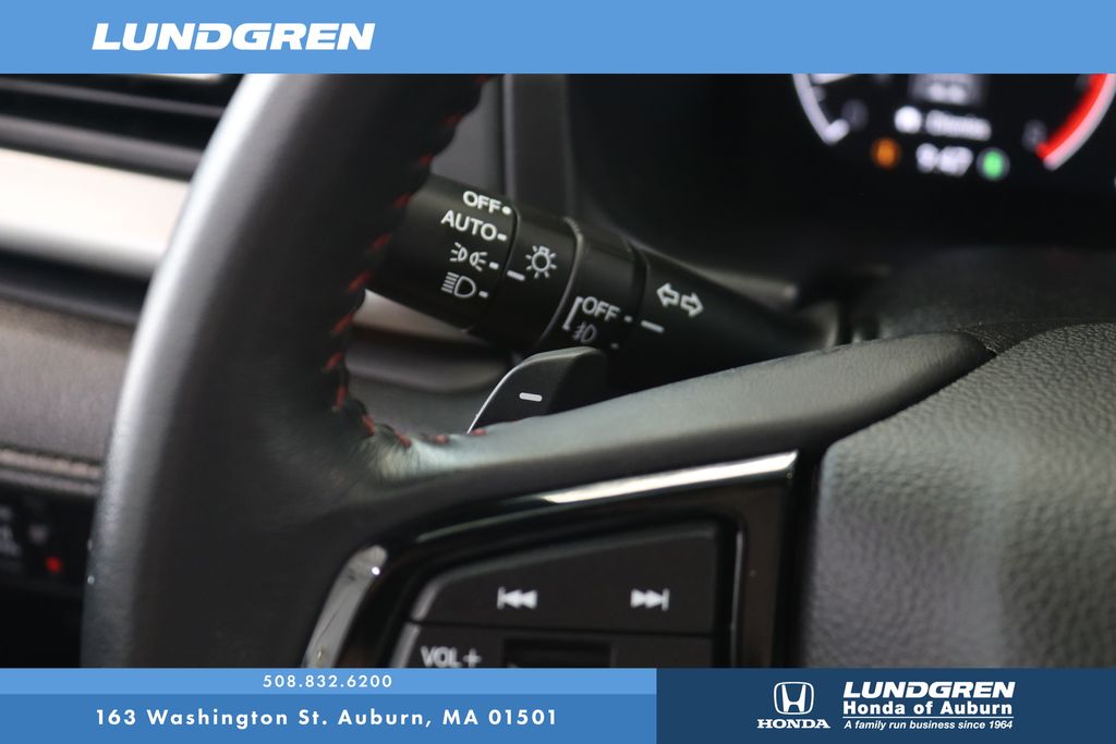 Used 2025 Honda Odyssey Van