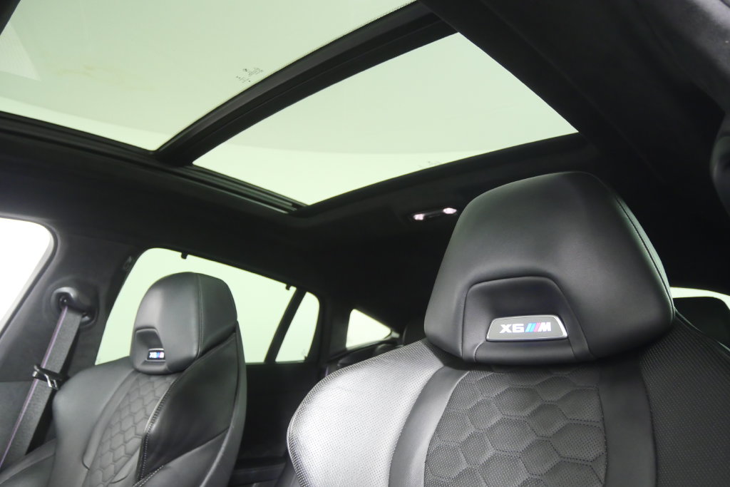 Thumbnail: 2023 BMW X6 - 11