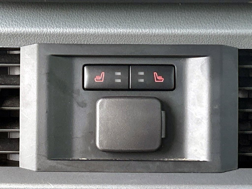 2025 Ford F-150 Lariat Oxford White - Grieco Acura - Image 22