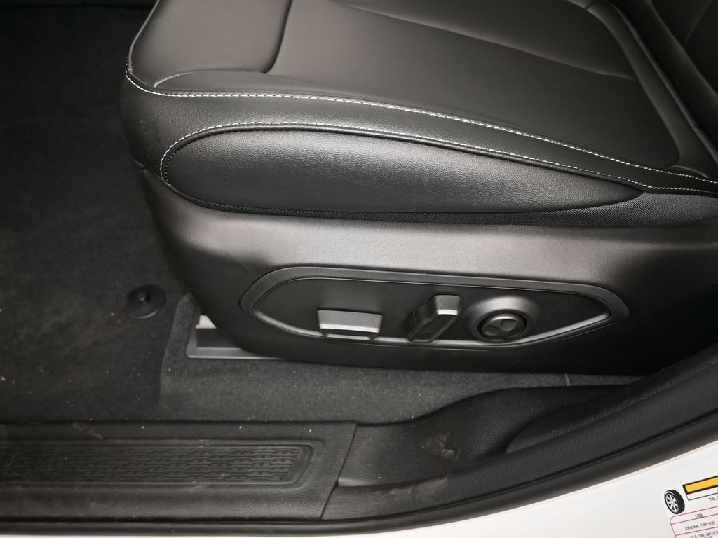 Used 2025 Bright White Clearcoat Jeep Limited image 16