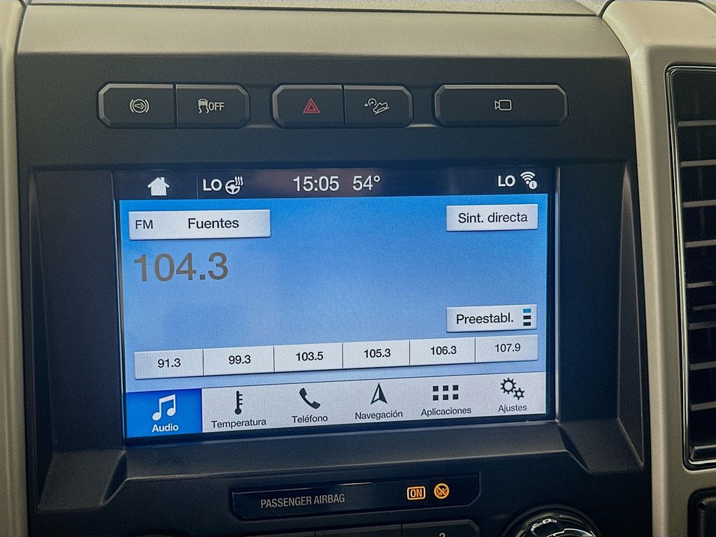 Thumbnail: 2019 Ford Econoline - 14