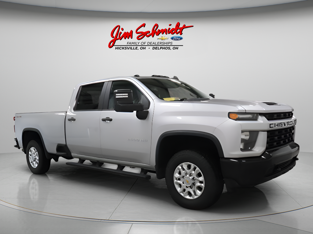 Silver Ice Metallic 2022 Chevrolet Silverado 2500HD Pickup Truck Four-Wheel Drive 6-Speed Automatic