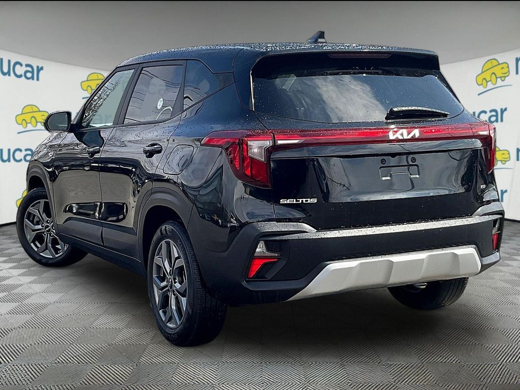 2024 Kia Seltos — photo 4