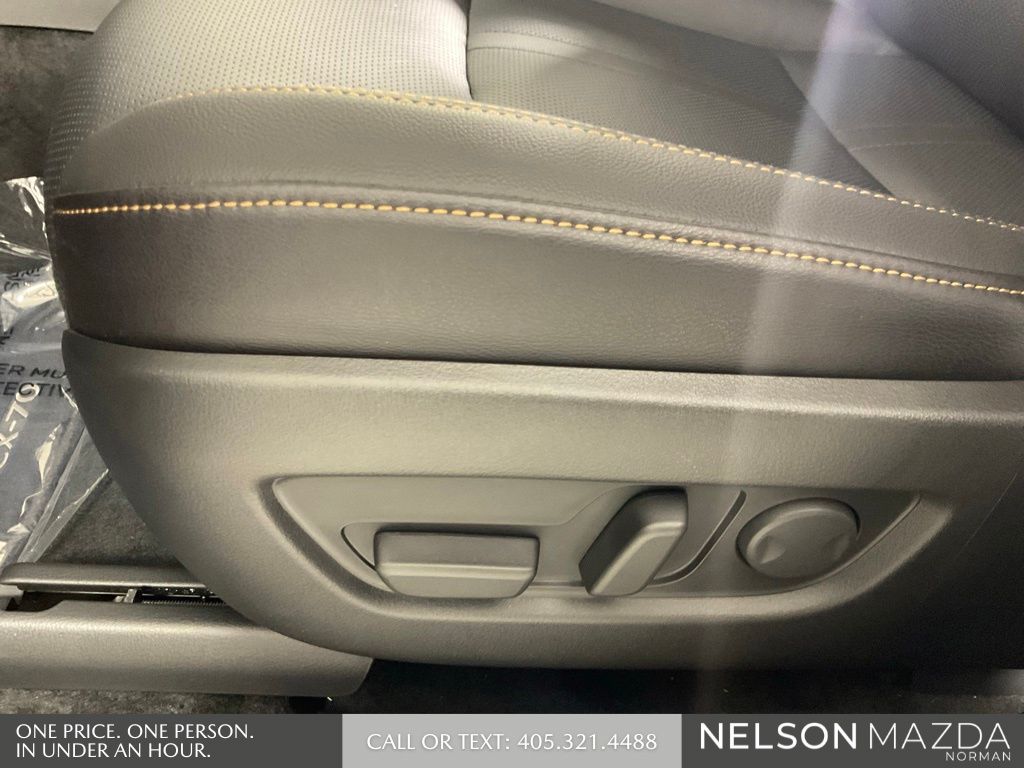 2026 Mazda CX-70 Preferred Package - Photo 25