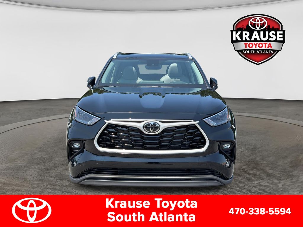 Midnight Black Metallic 2026 Toyota Highlander SUV / Crossover All-Wheel Drive 8-Speed Automatic
