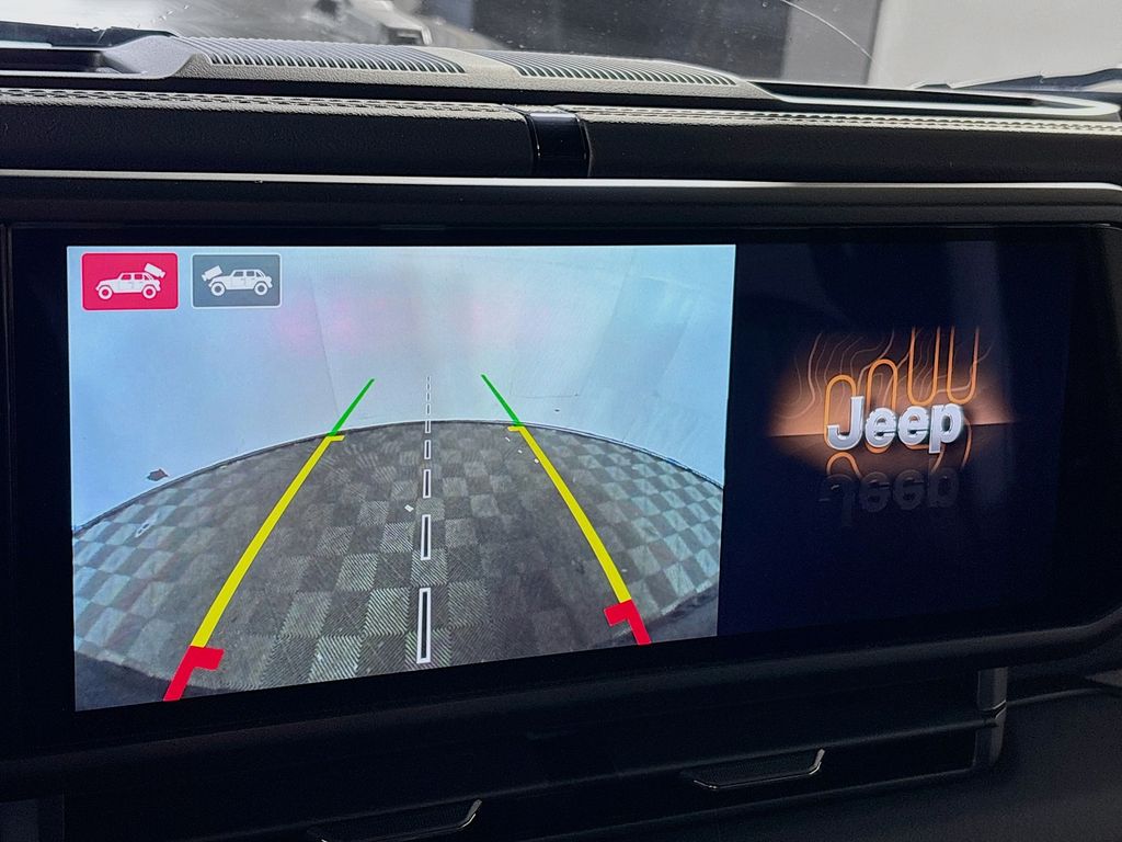 2025 Jeep Wrangler Rubicon 392