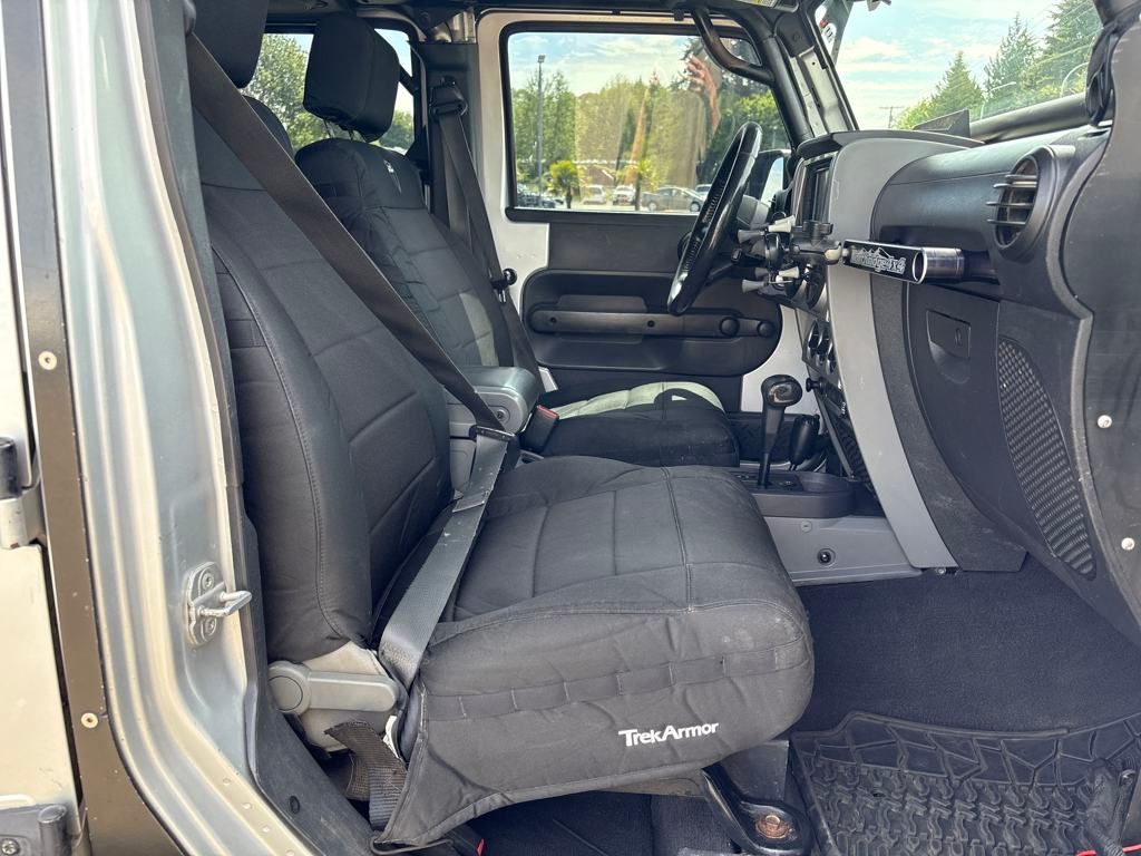 2008 Bright Silver Metallic Clearcoat Jeep Wrangler Unlimited Rubicon 4X4 SUV