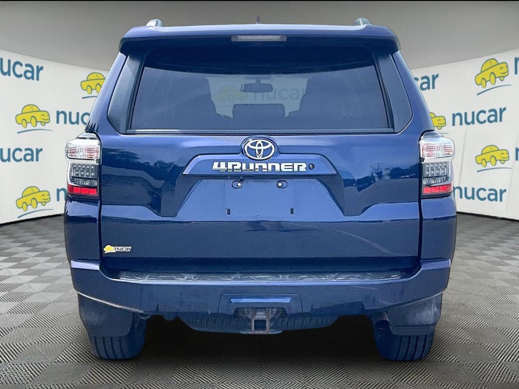 2019 Toyota 4Runner — photo 5