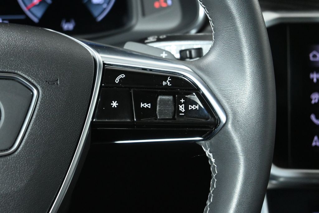 Thumbnail: 2025 Audi A6 - 17