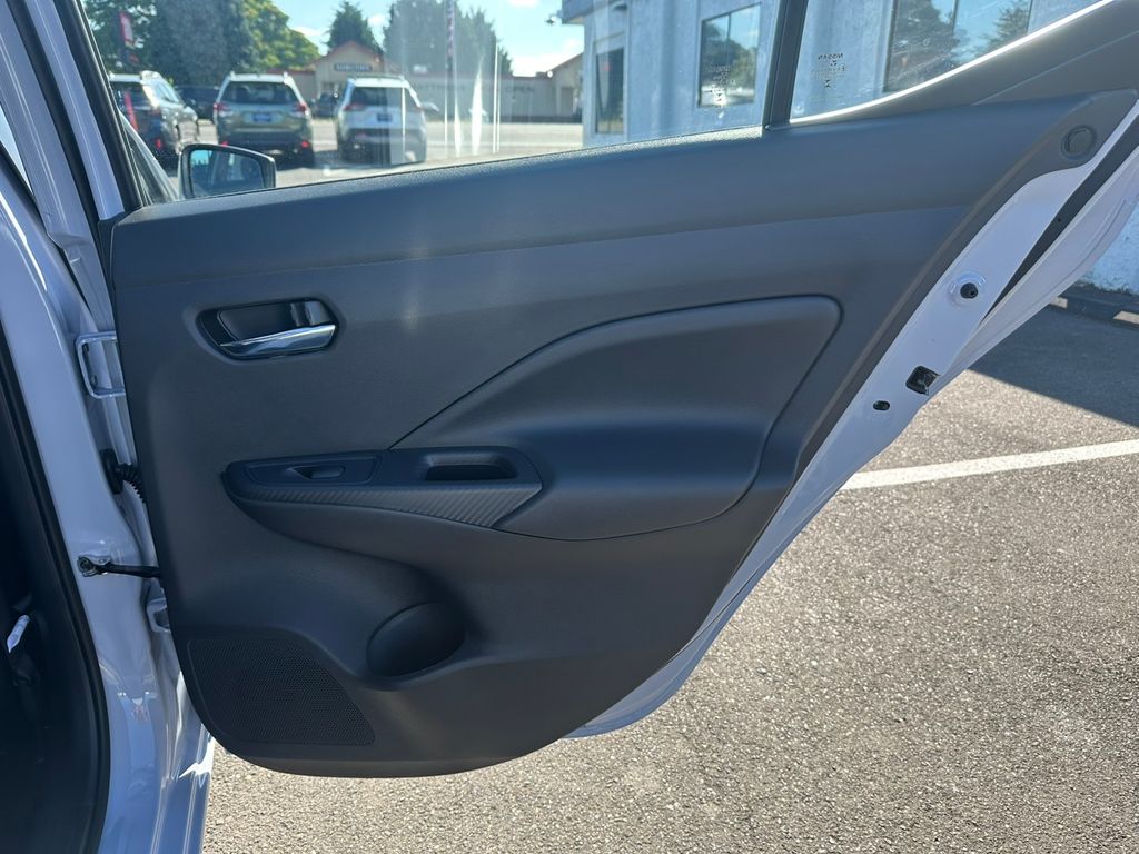 2025 Nissan Versa 1.6 SV