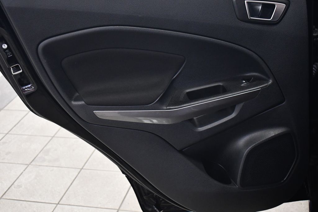 Thumbnail: 2018 Ford EcoSport - 27