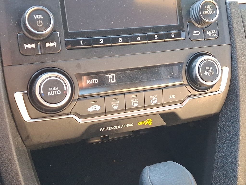 Thumbnail: 2018 Honda Civic - 15