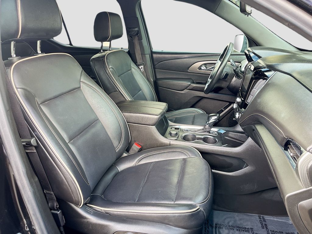 Used 2023 Black Chevrolet Premier image 31
