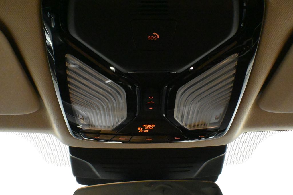 Thumbnail: 2024 BMW X7 - 20