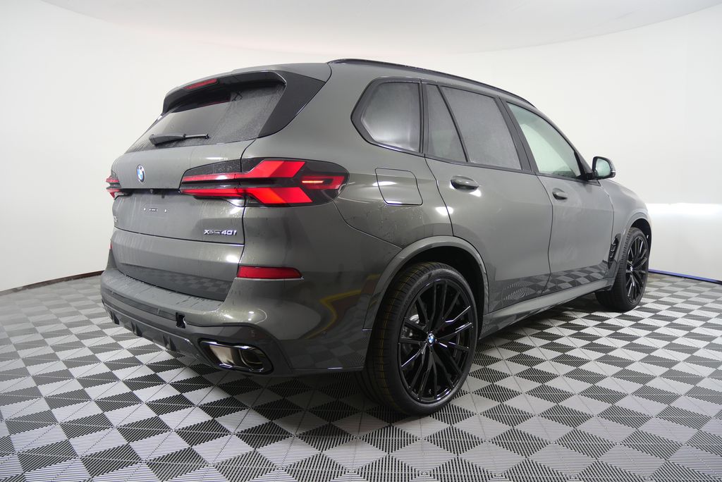 Thumbnail: 2026 BMW X5 - 3