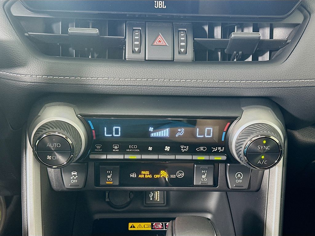 Thumbnail: 2025 Toyota RAV4 - 16